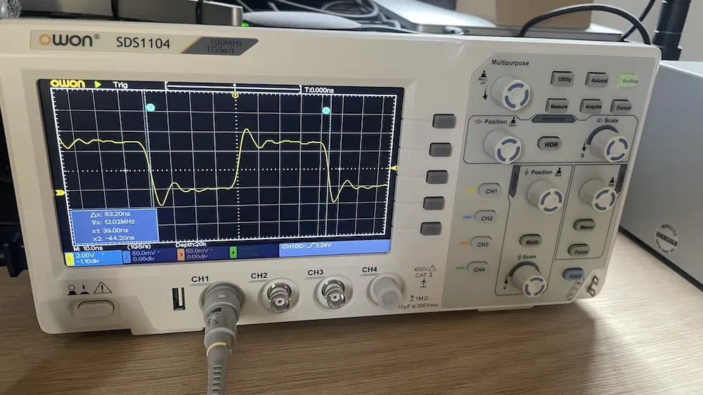 振動波形 12MHz 綺麗な波形が出ている